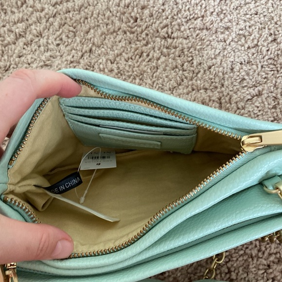 Ann Taylor Mint Green Chain Strap Accent Purse Crossbody  Bag - Picture 7 of 13